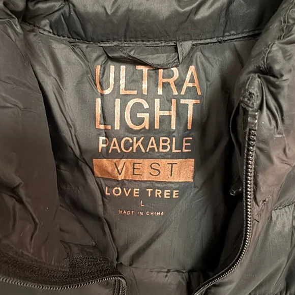 Love Tree Black Quilted Puffer Vest - Picture 5 of 8